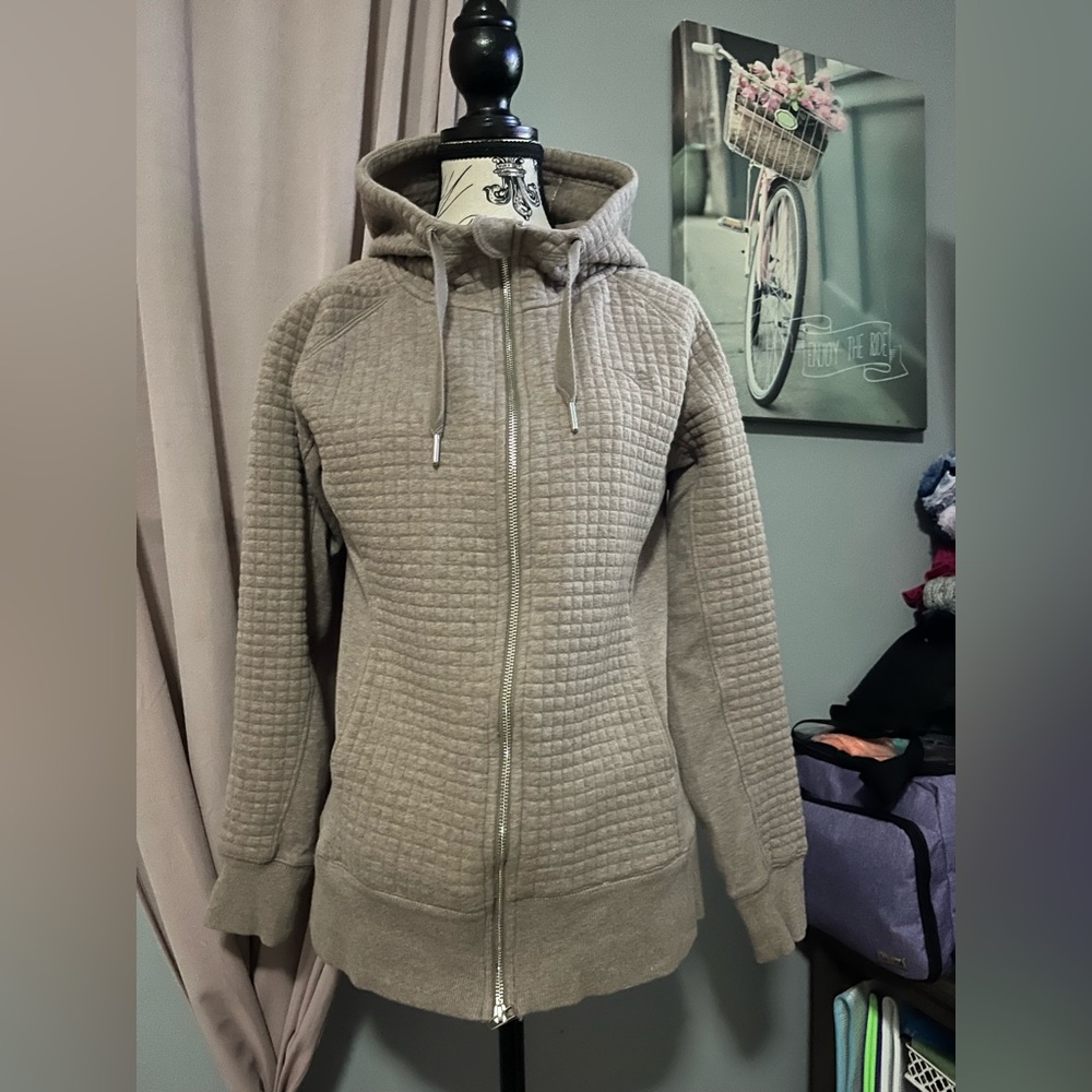 Women’s Diadora hoodie